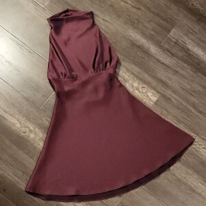 Elegant Zara Sleeveless Halter Cocktail Dress